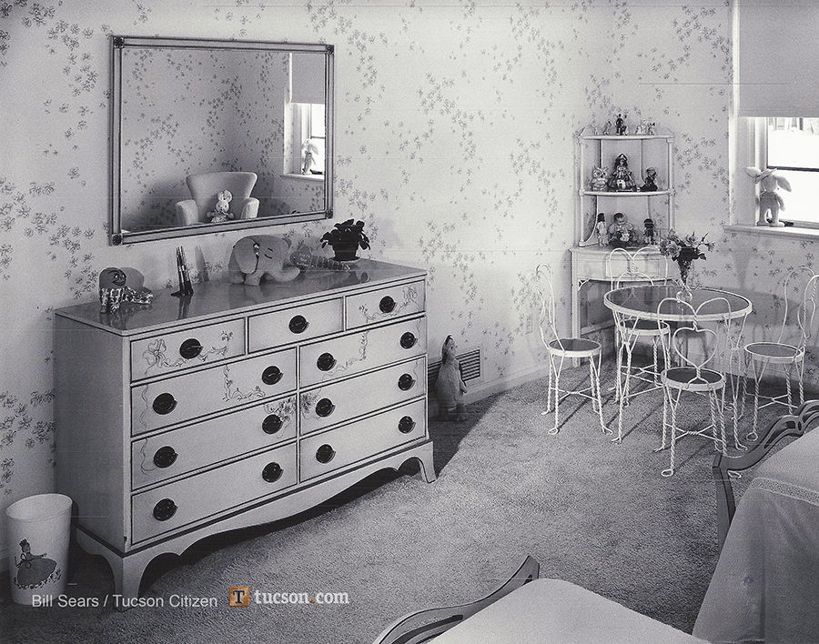 1958 home photos: Suiting the needs of two little girls